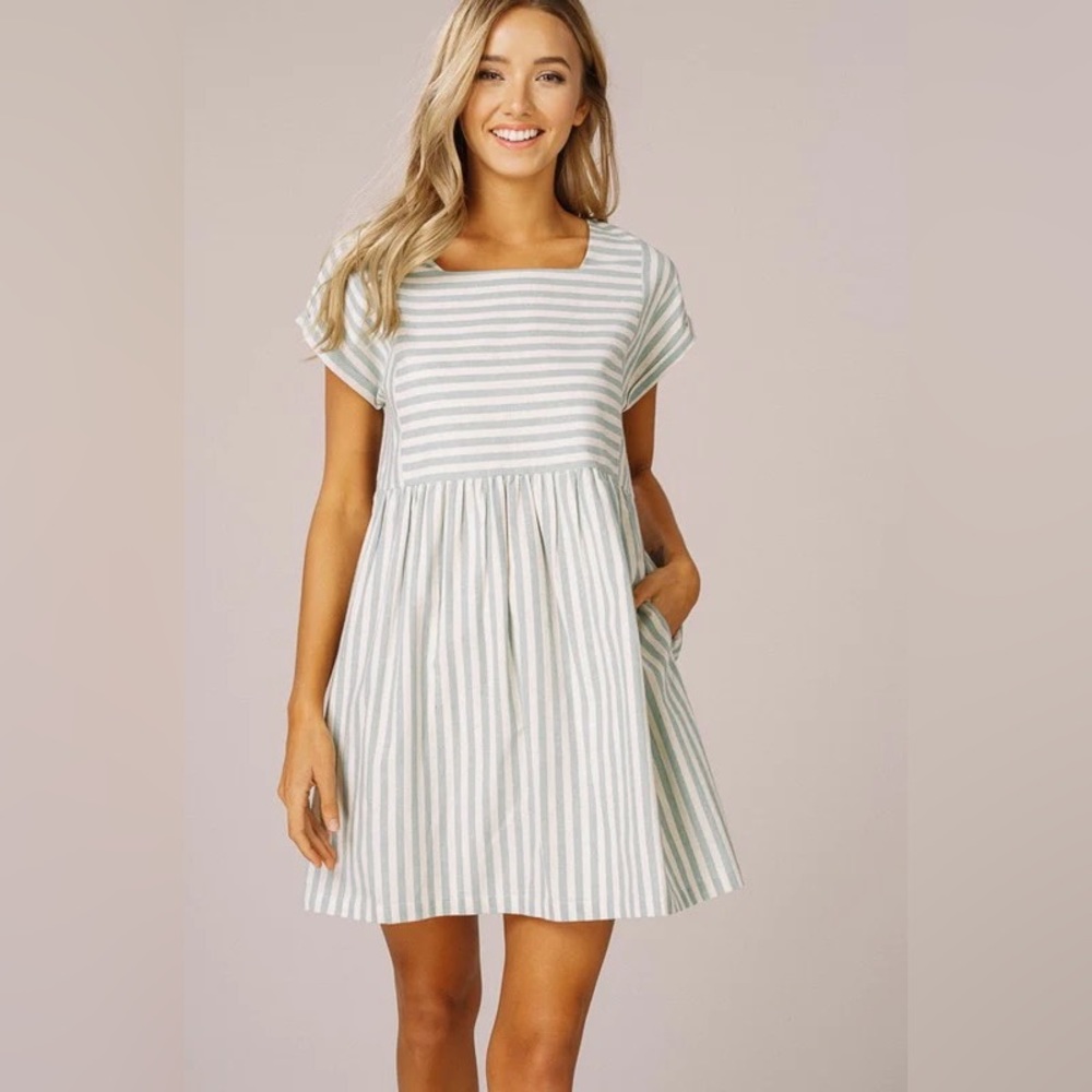 Listicle Women’s Dress Babydoll Striped Pockets Lined Short Sleeve Size Large